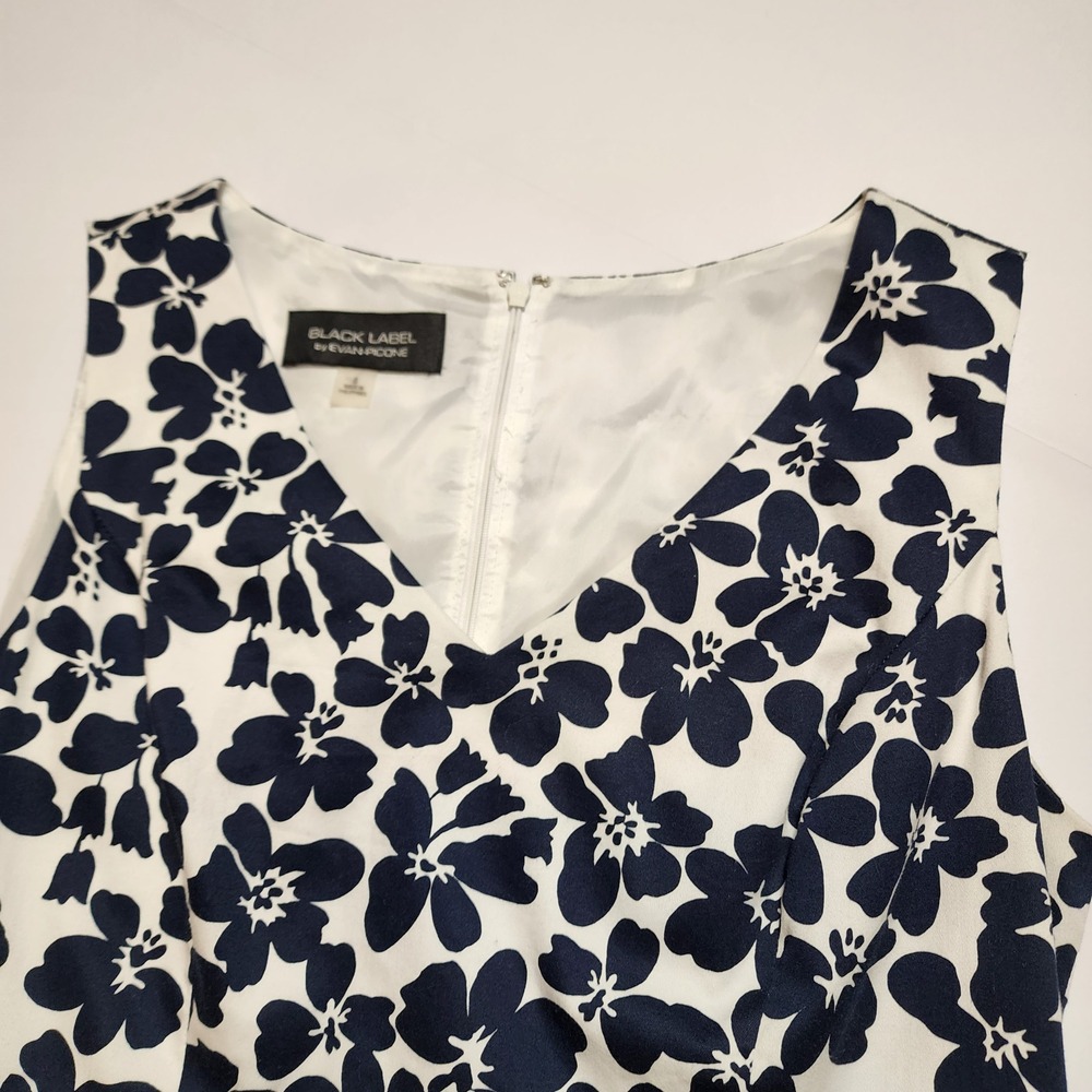 Black Label by Evan-Picone Navy White Floral Fit Flare Dress Size 8 Sleeveless - Picture 3 of 11